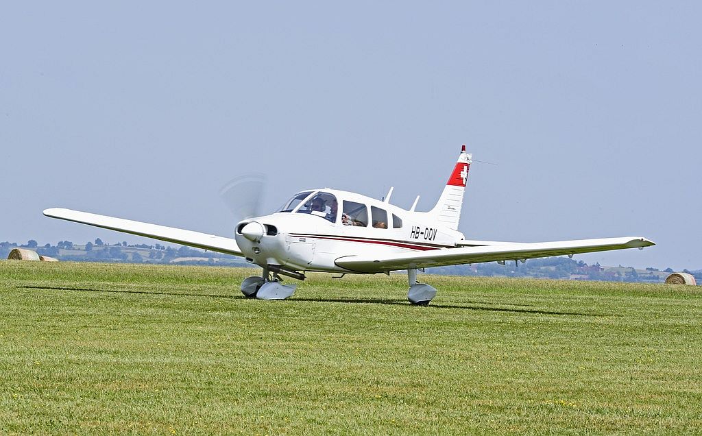 Piper PA-28-151 Warrior - HB-OQV