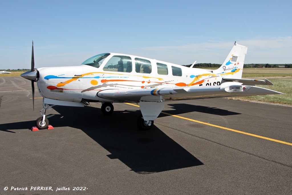 Beech 36 Bonanza - F-GLSR