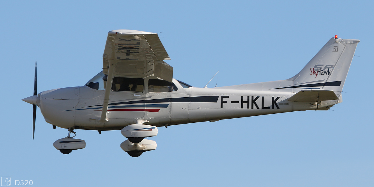 Cessna 172 - F-HKLK