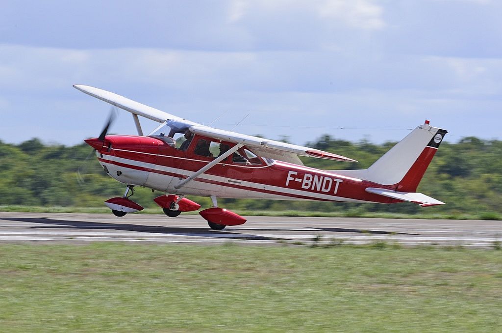 Cessna 172 - F-BNDT