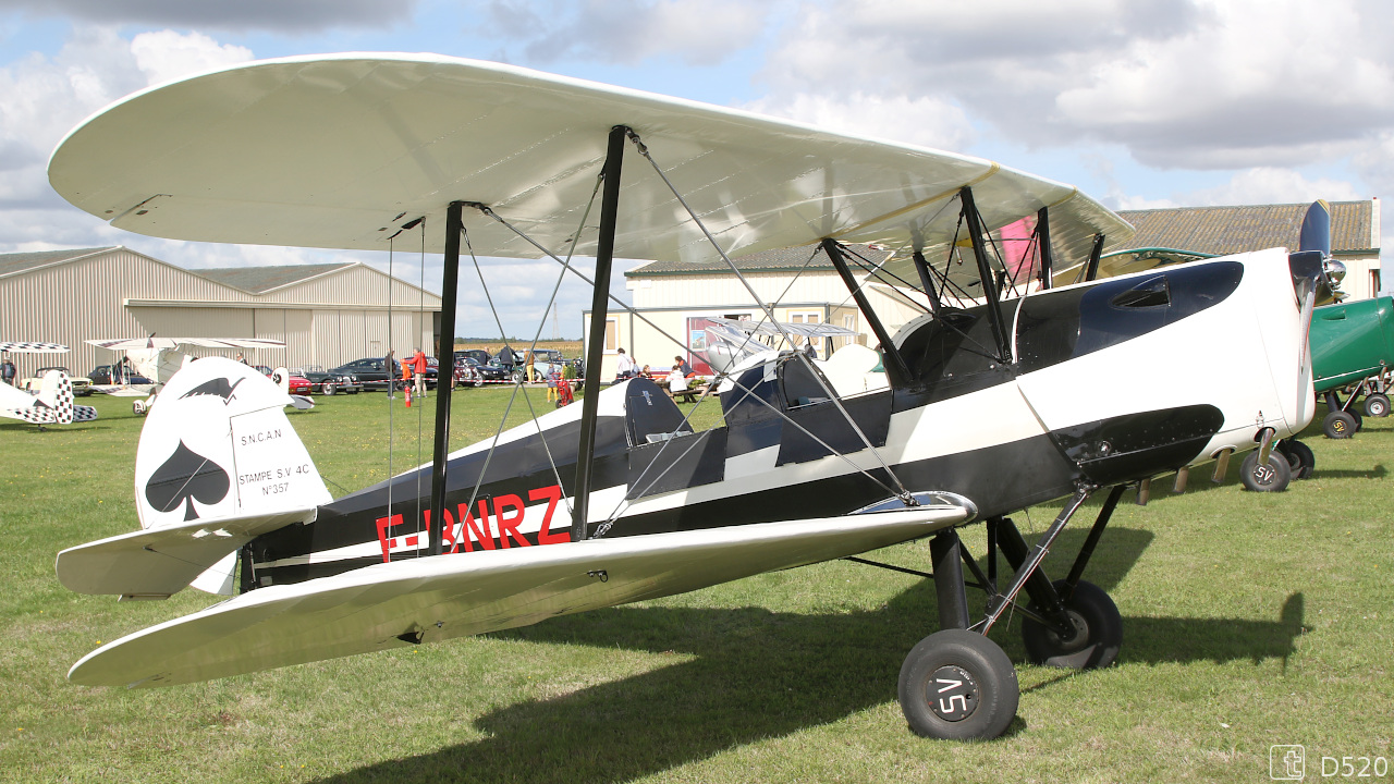 Stampe SV-4 - F-BNRZ