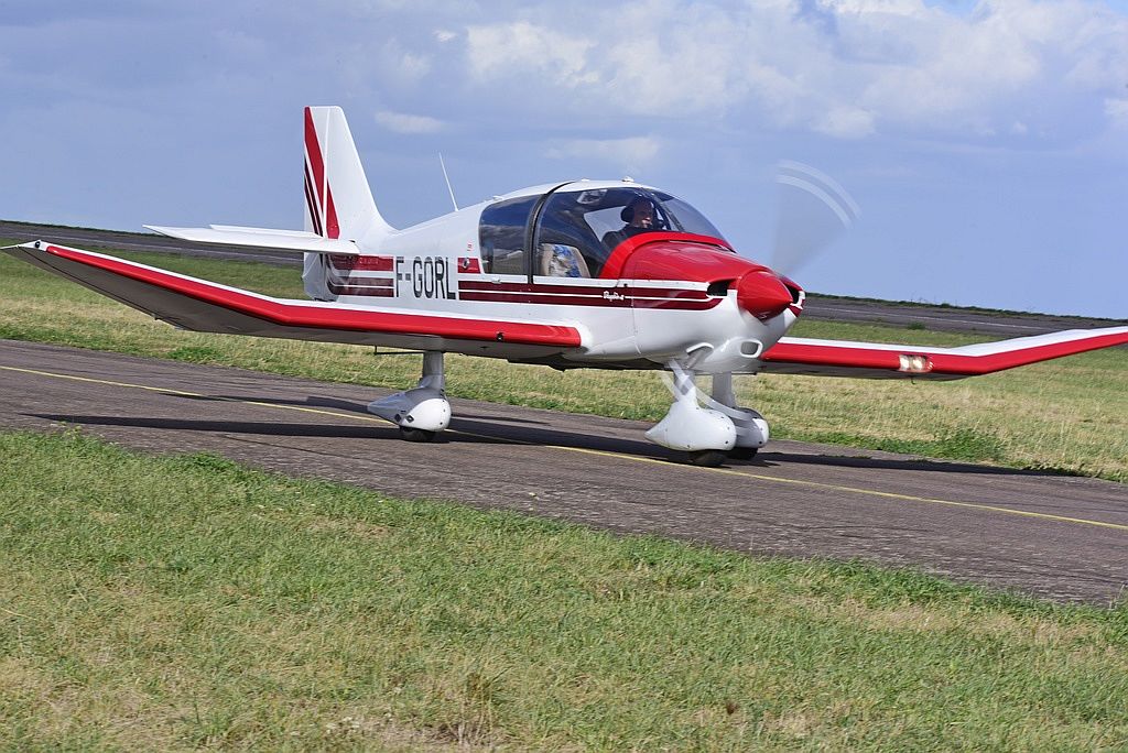 Robin DR 400-140 B - F-GORL