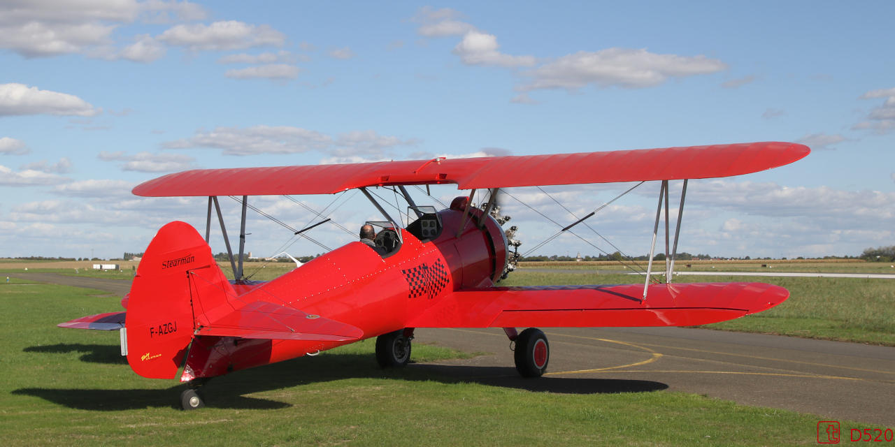 Boeing Stearman - F-AZGJ