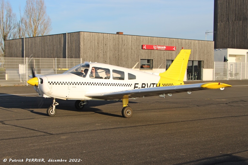 Piper PA-28-151 Warrior - F-BVTH