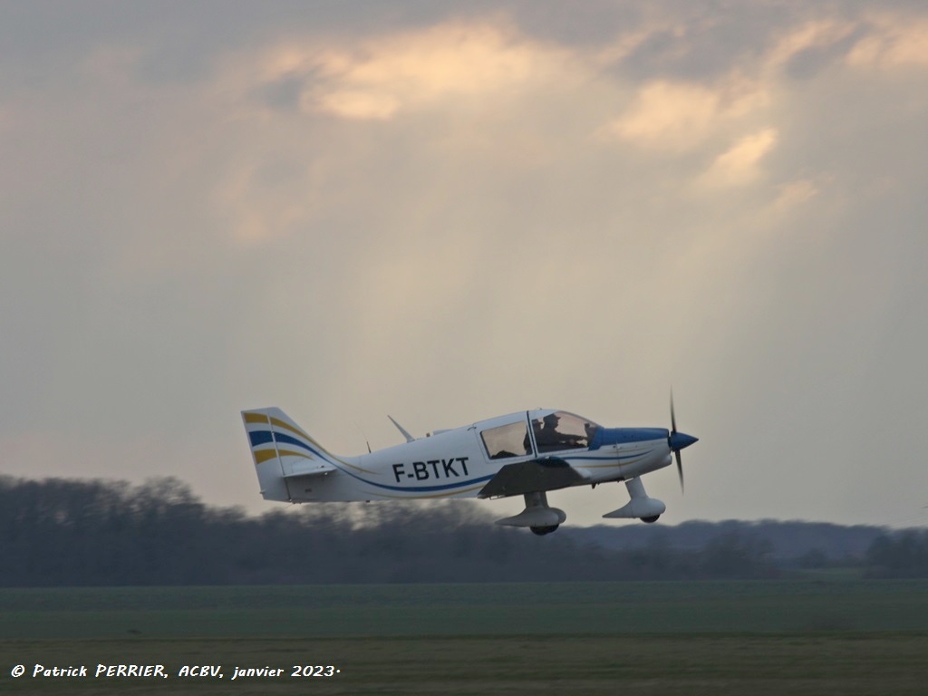 Robin DR 400-120 - F-BTKT