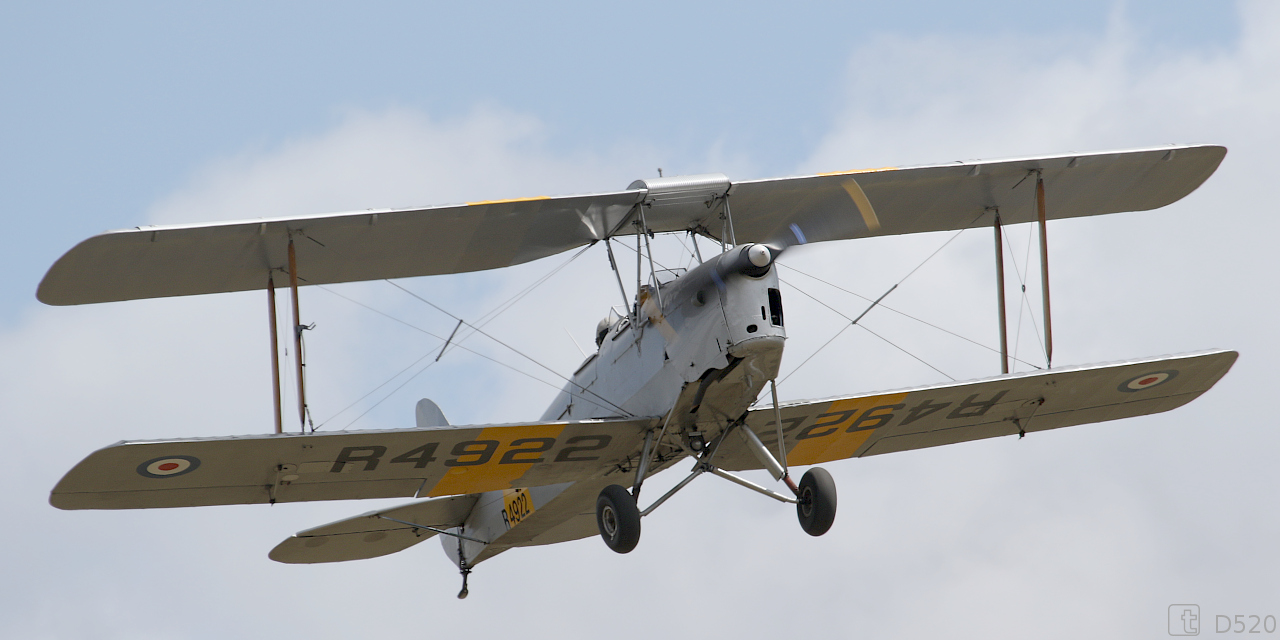 De Havilland DH 82 Tiger Moth - G-APAO