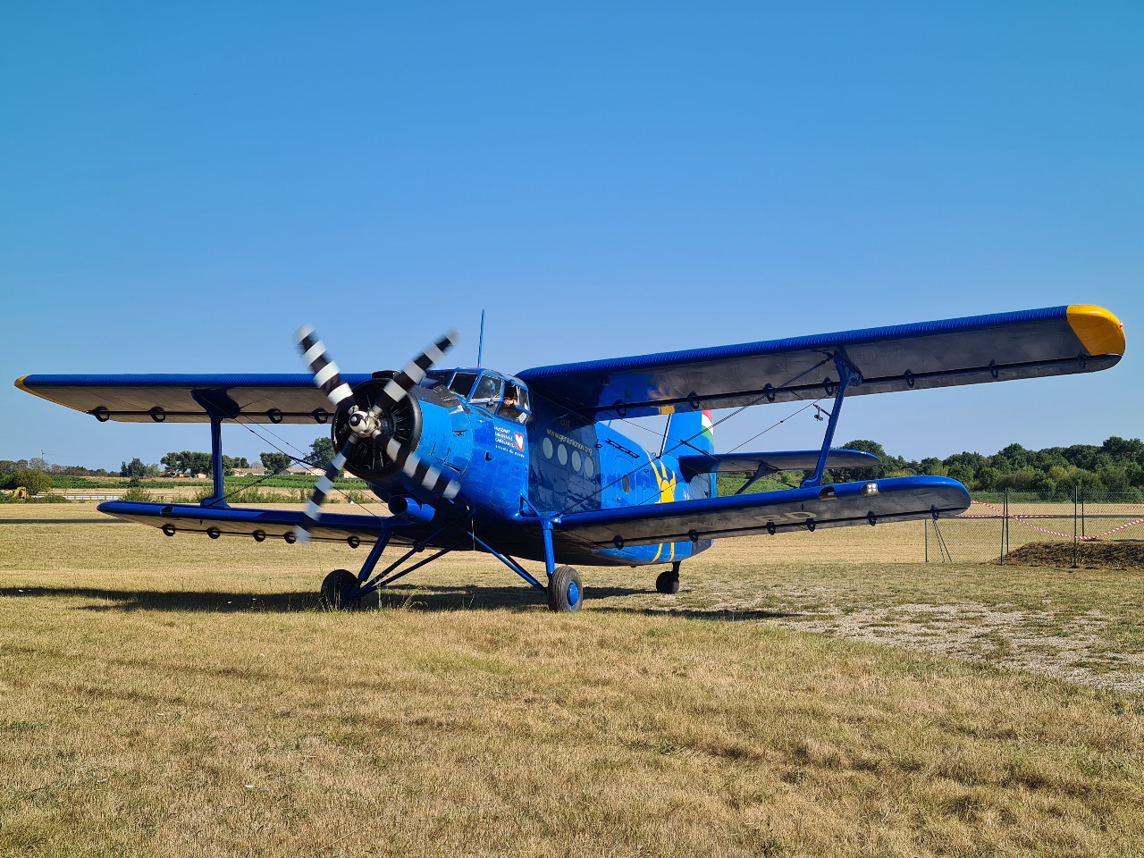 Antonov An-2 - HA-ABD