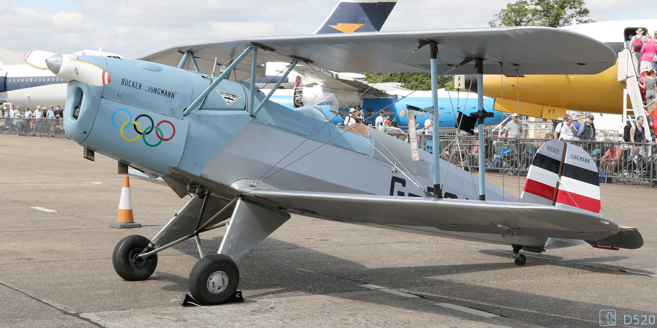Casa 1131 E Jungmann - G-BSAJ