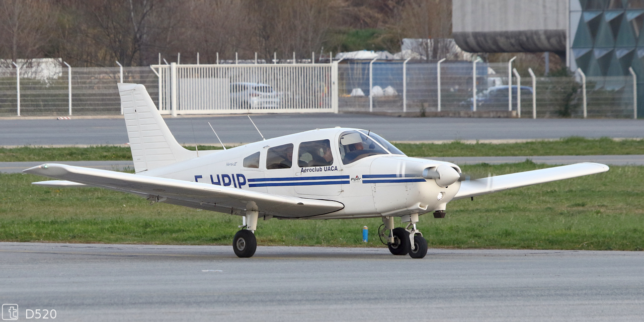 Piper PA-28-161 Warrior - F-HPIP