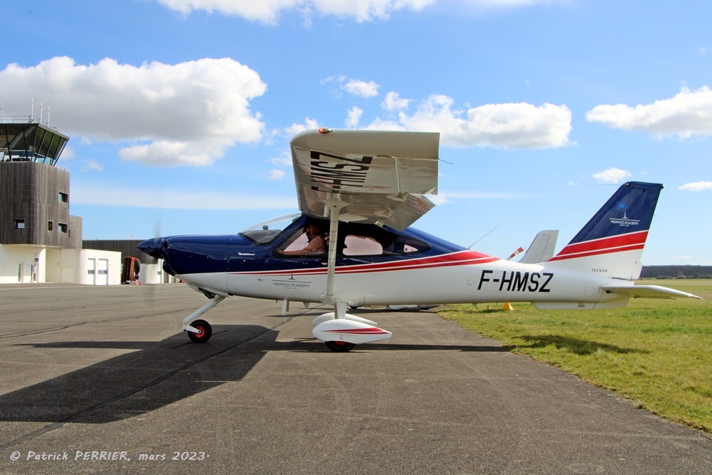 Tecnam P2010 - F-HMSZ