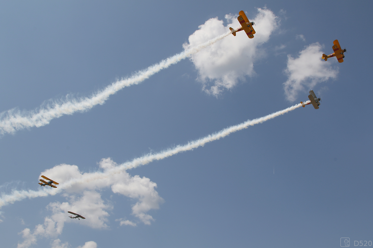 Boeing Stearman - N5764