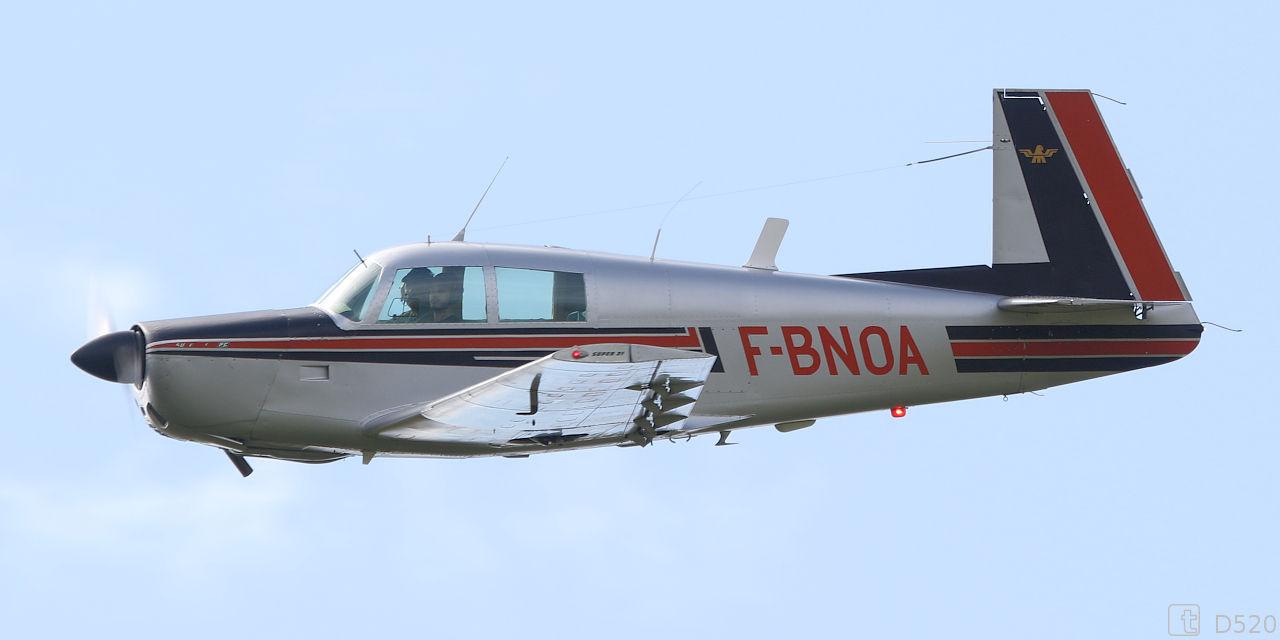 Mooney M 20 E - F-BNOA