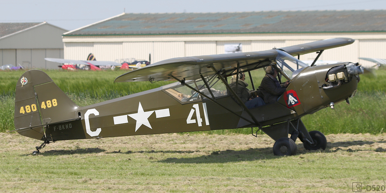 Piper J3 Cub - F-BKNO