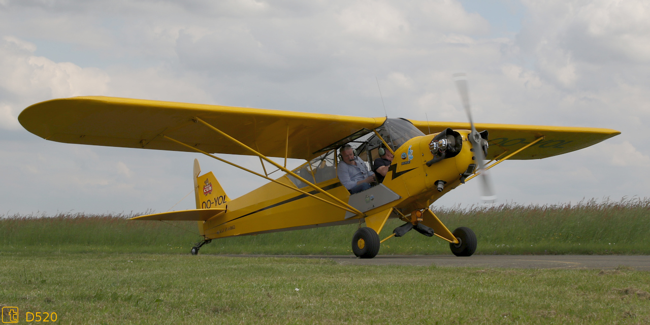 Piper J3 Cub - OO-YOL