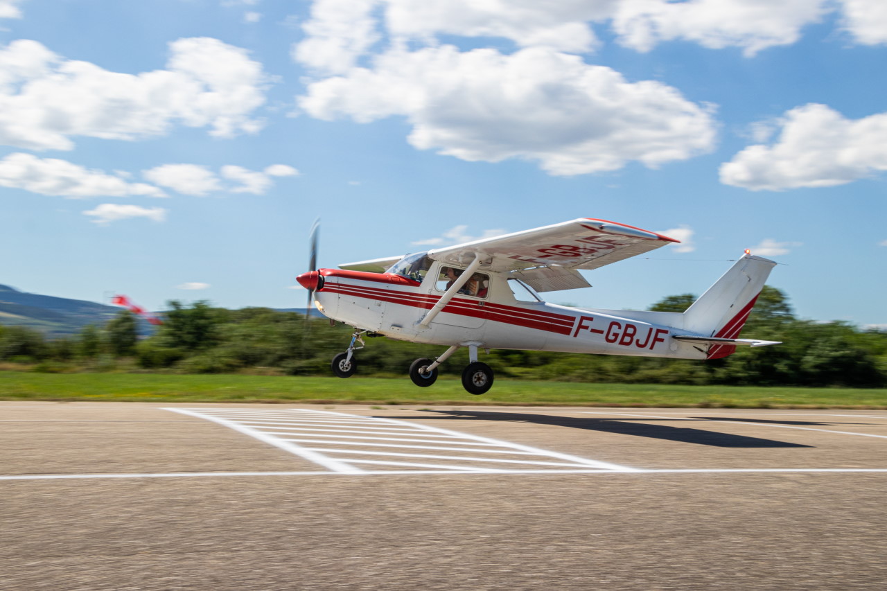 Cessna 152 - F-GBJF