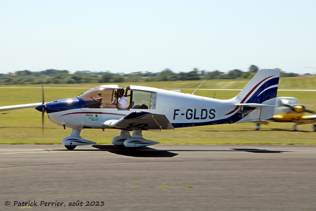 Robin DR 400-100 - F-GLDS