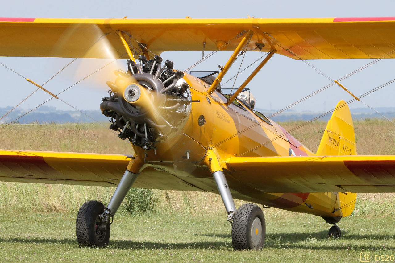 Boeing Stearman - N5764