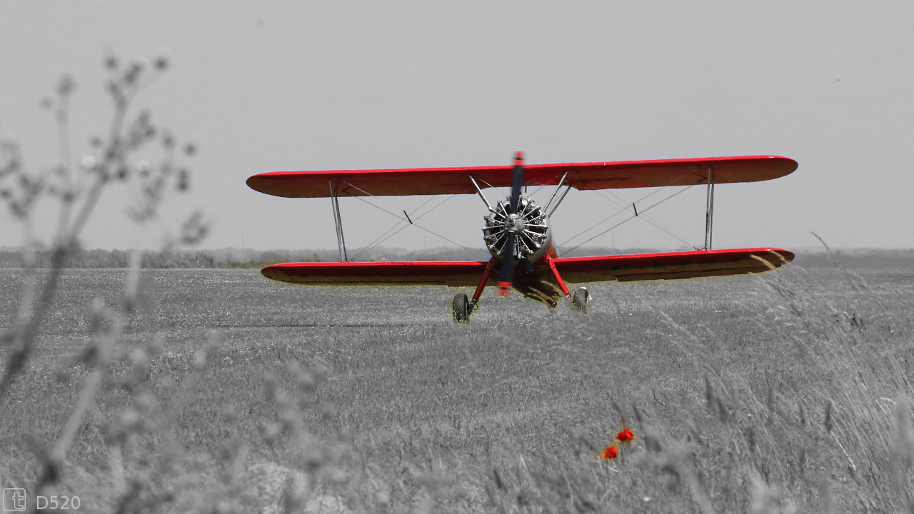 Boeing Stearman - F-AZGJ