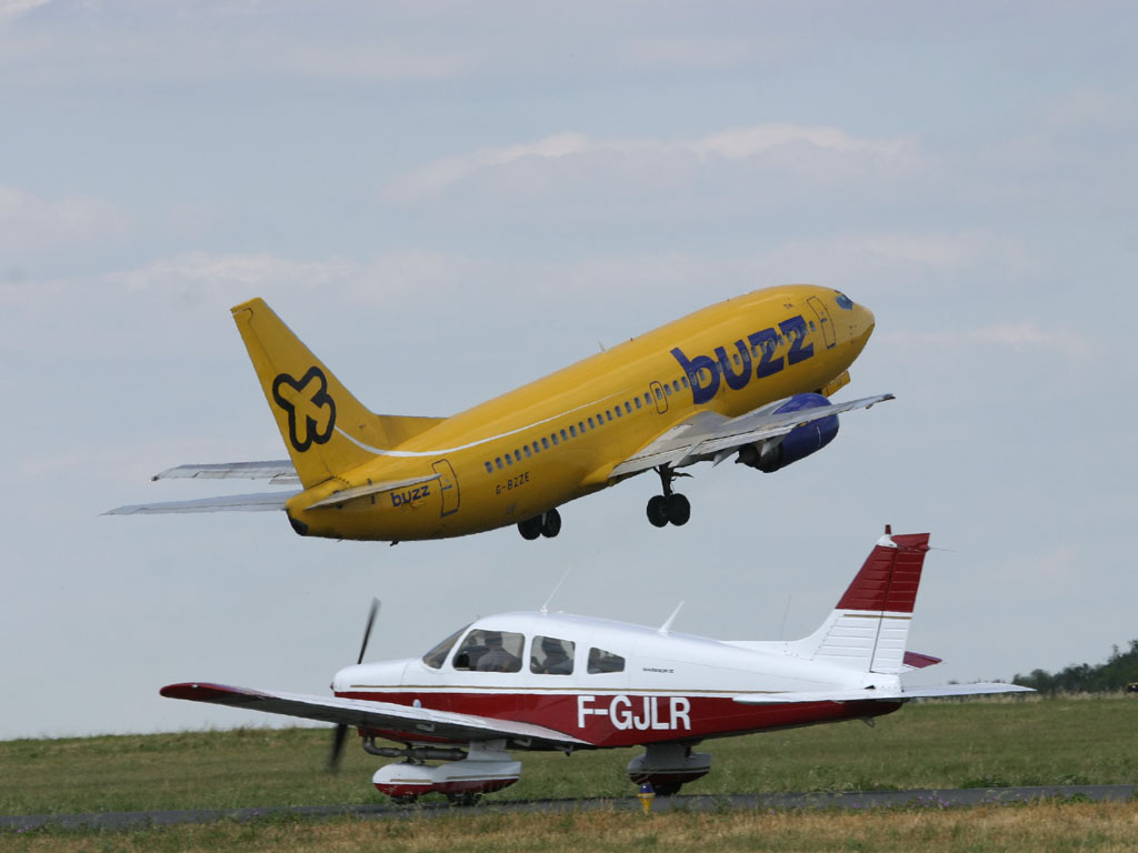 Piper PA-28-161 Warrior - F-GJLR