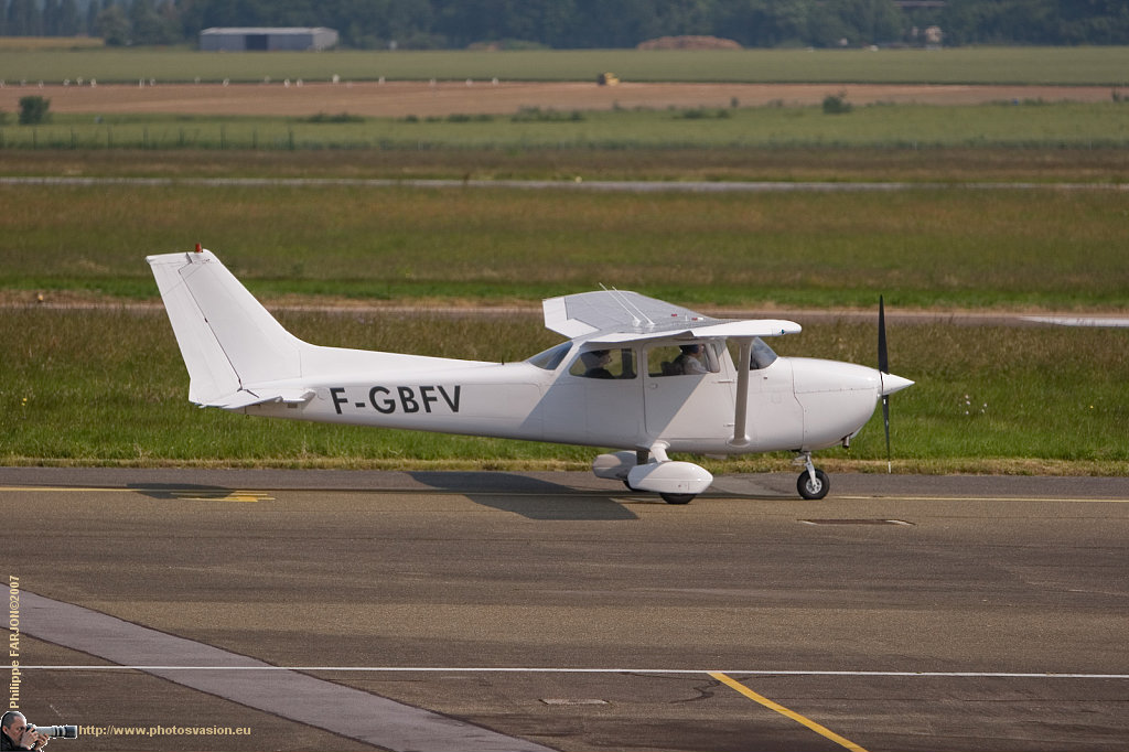 Cessna 172 - F-GBFV
