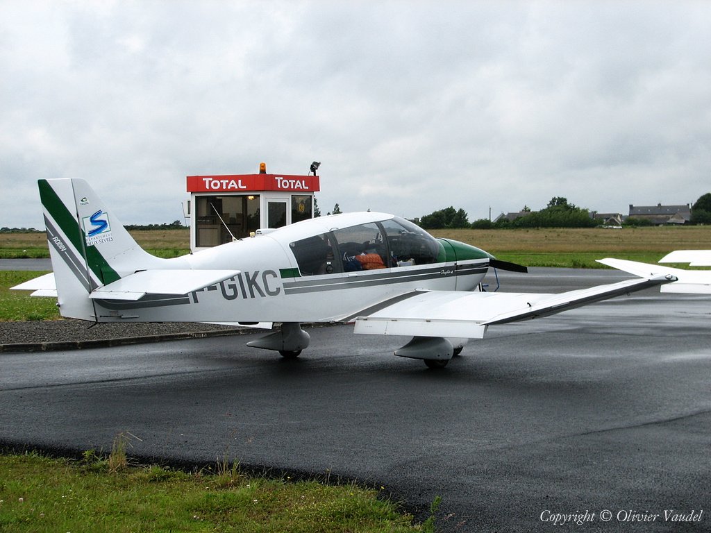 Robin DR 400-140 B - F-GIKC