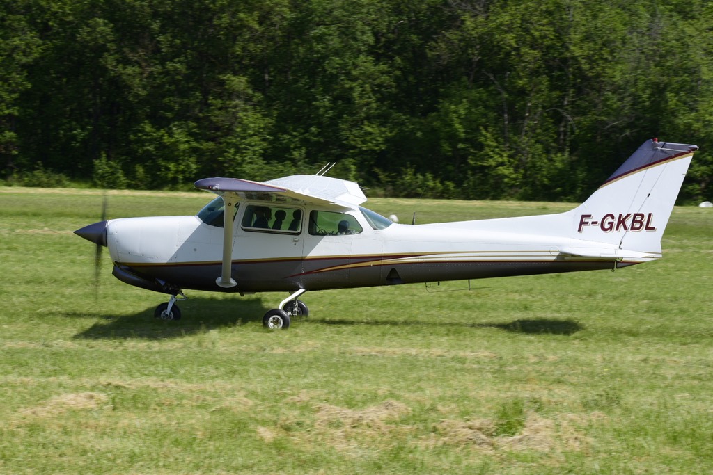 Cessna 172 RG - F-GKBL