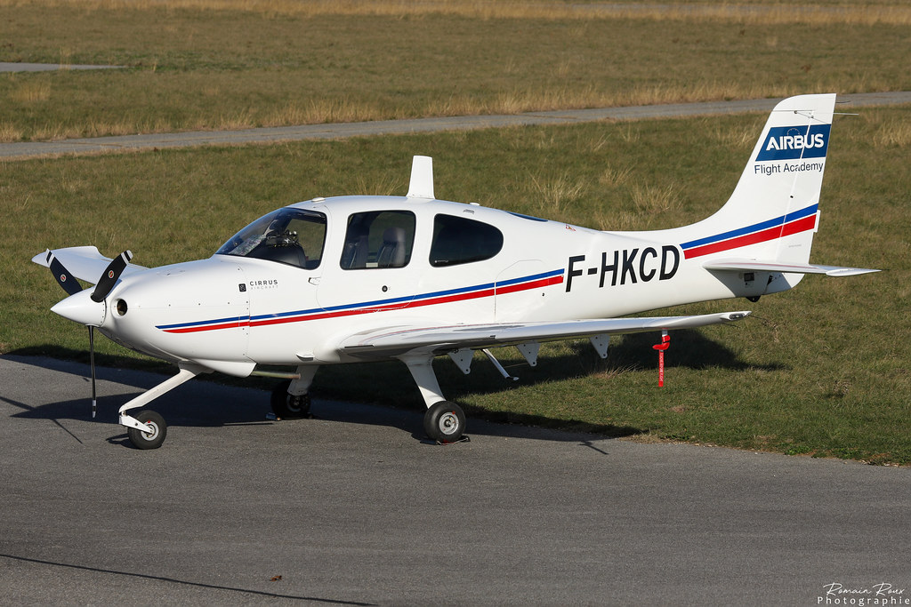 Cirrus SR20 - F-HKCD