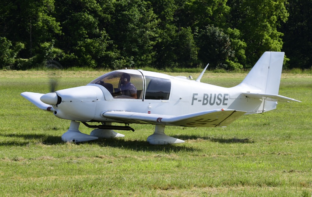 Robin DR 400-160 - F-BUSE