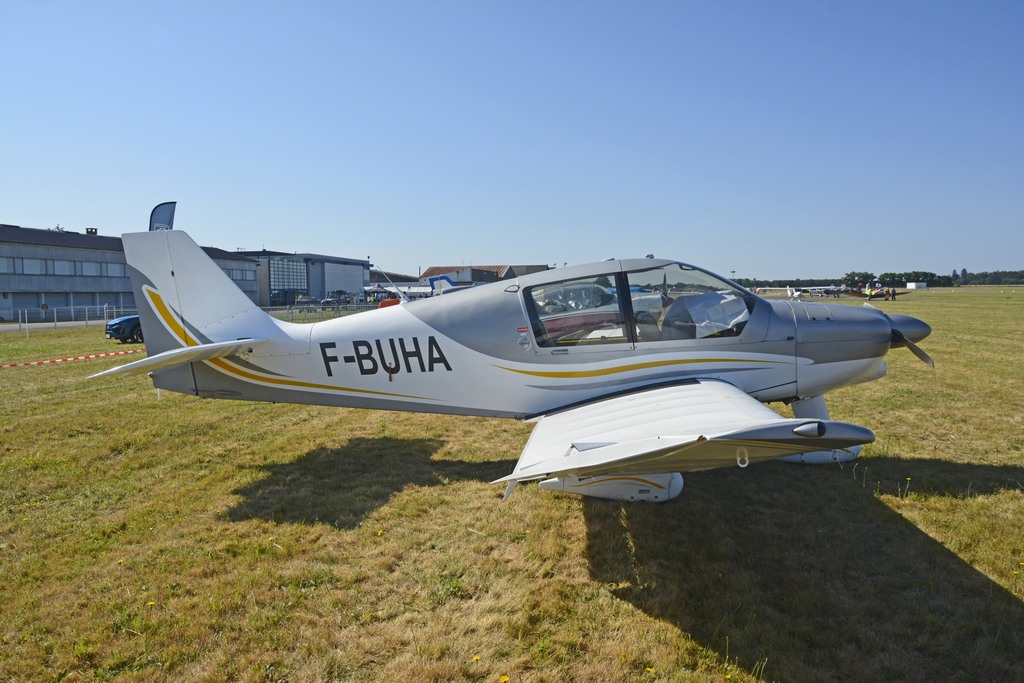 Robin DR 400-140 B - F-BUHA