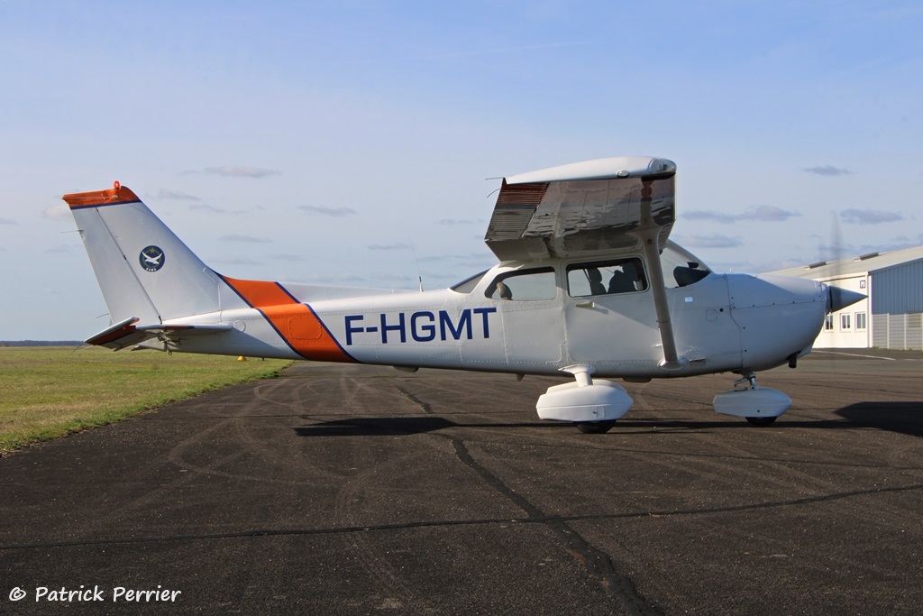 Cessna 172 - F-HGMT