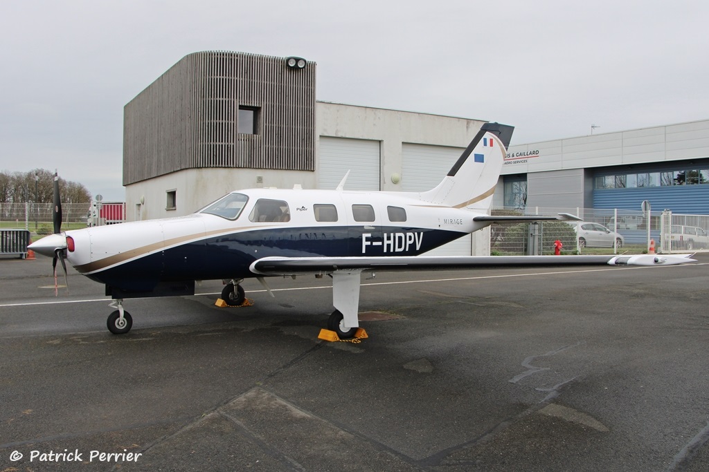 Piper PA-46-350P Malibu Mirage - F-HDPV