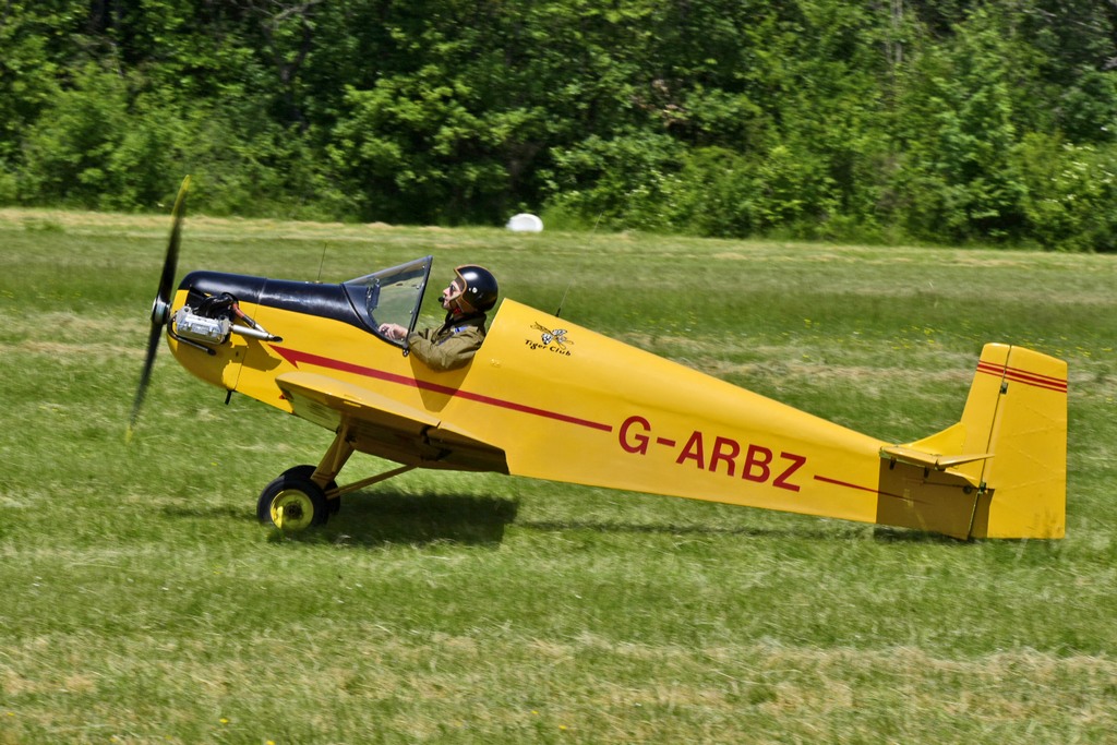 Druine D31 Turbulent - G-ARBZ