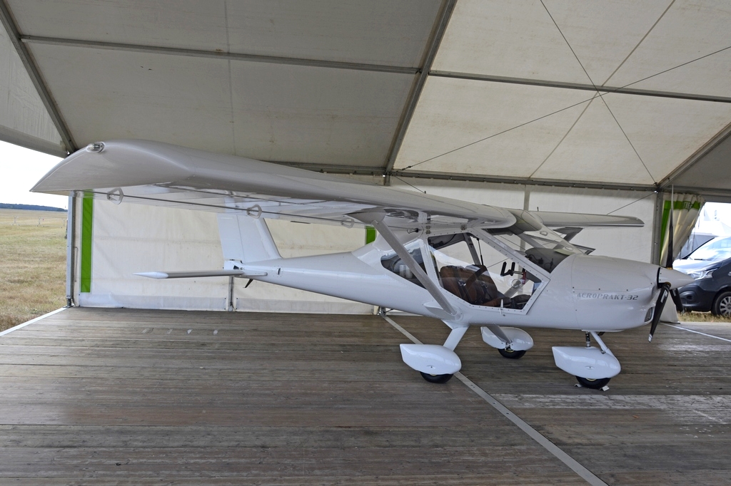 Aeroprakt 32 - (AP32)