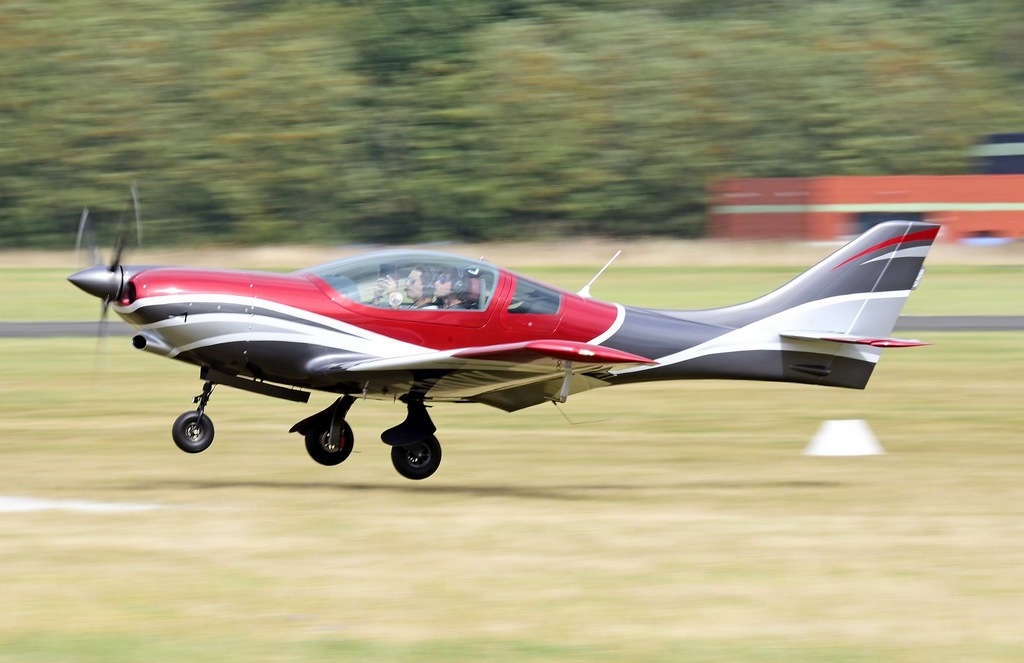 Aveko Aircraft VL-3 Evolution - 59 AYY