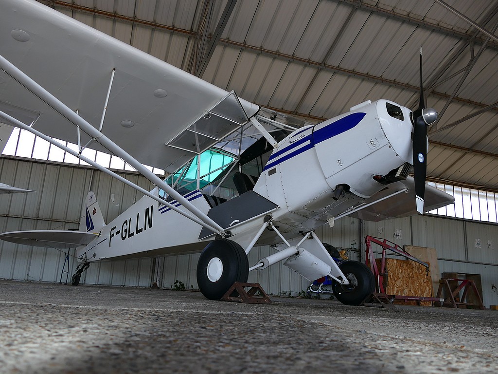 Piper PA-18 Super Cub - F-GLLN