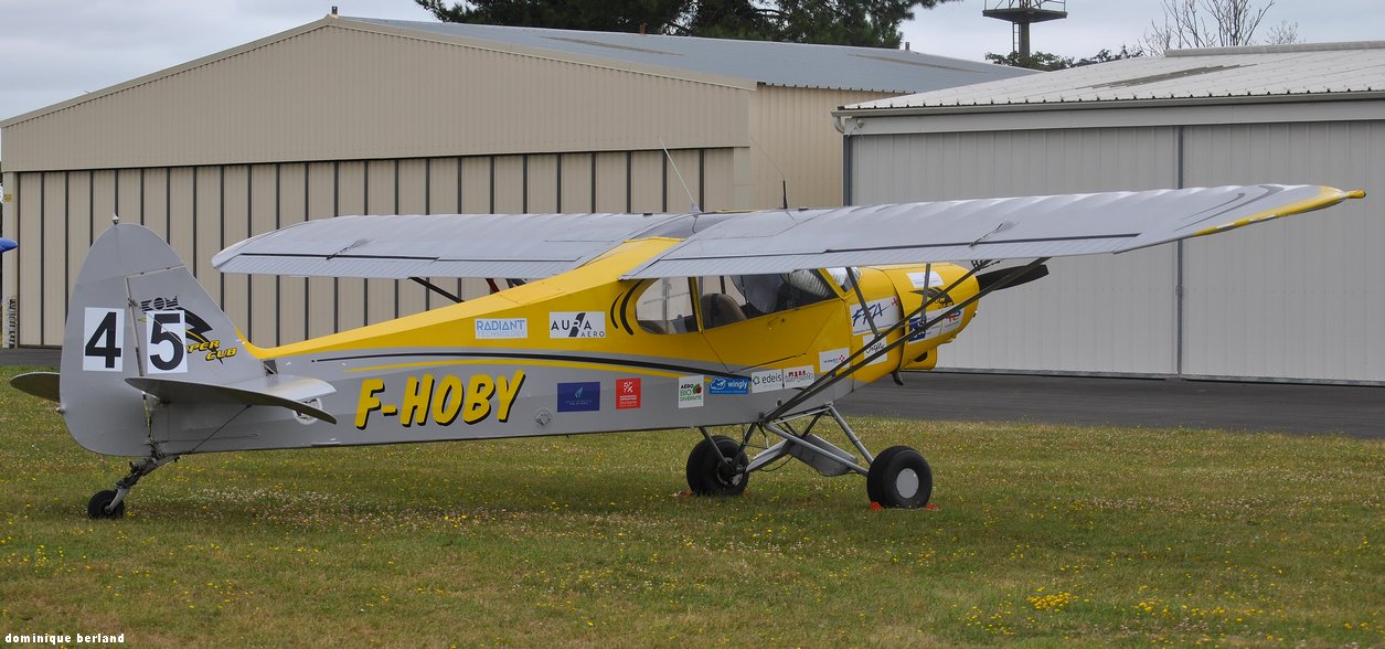 Piper PA-18 Super Cub - F-HOBY