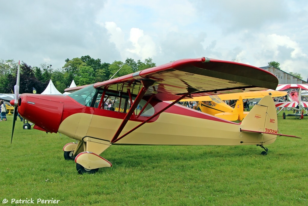 Piper PA-12 Super Cruiser - NC7972H