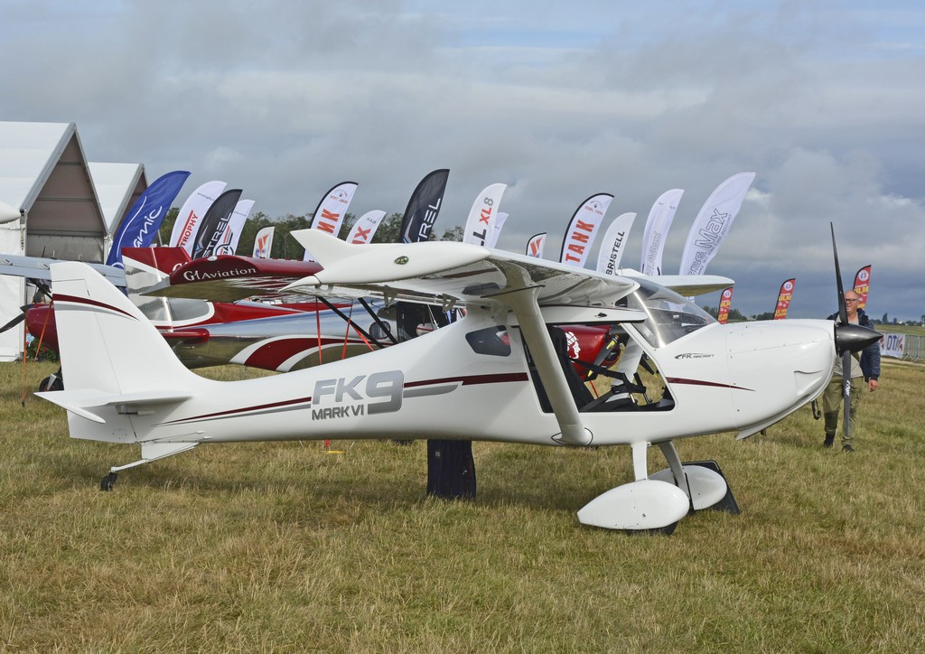 FK Aicraft  FK9 - 71 TF