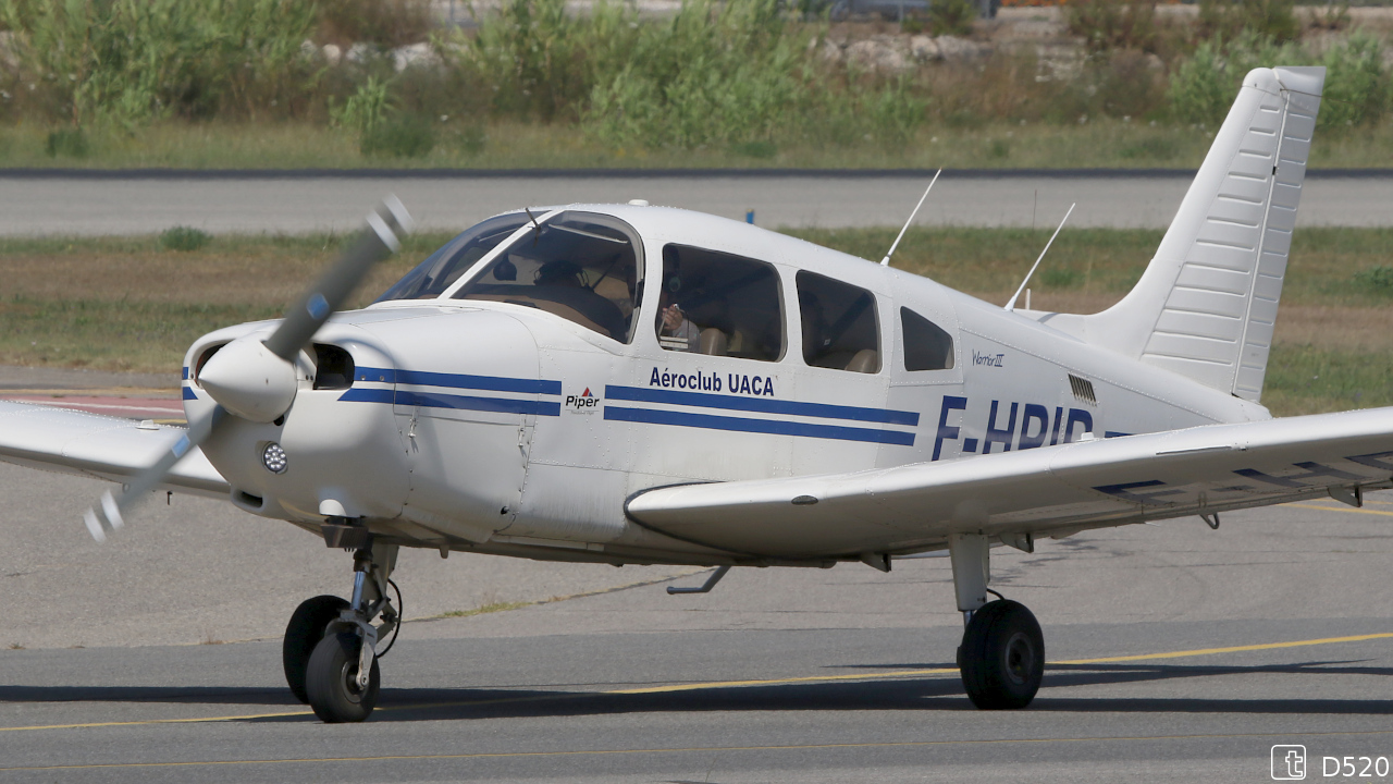 Piper PA-28-161 Warrior - F-HPIP