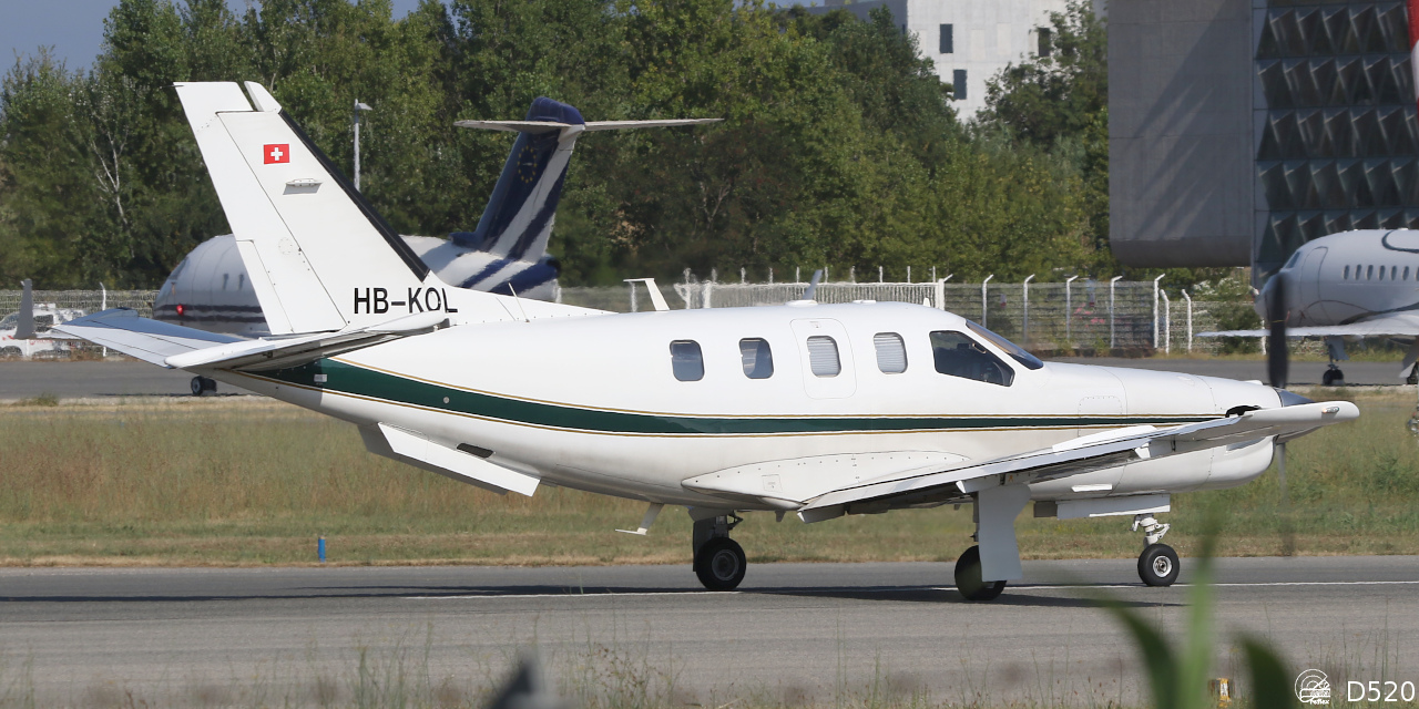 Socata TBM 700 - HB-KOL