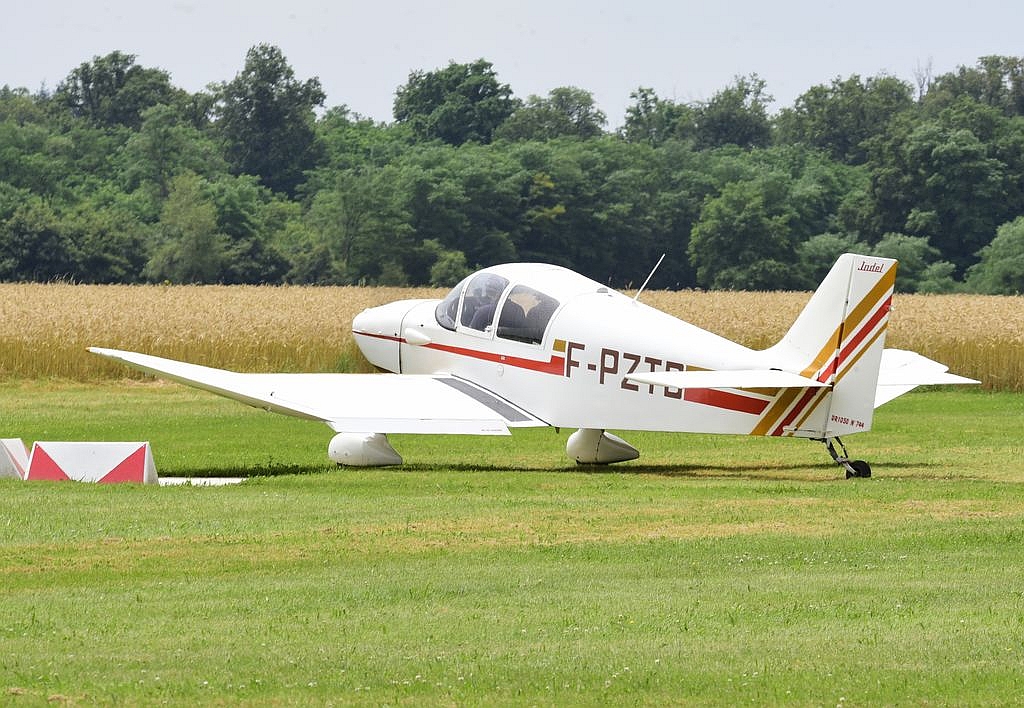 Jodel DR 1050 - F-PZTB