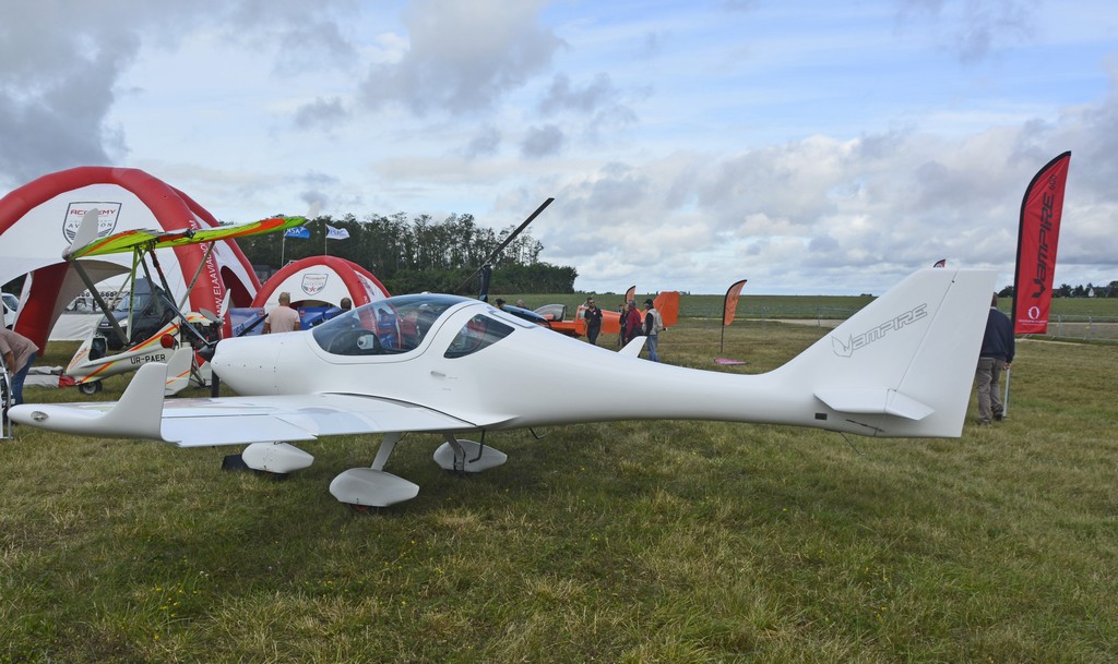 Flying Machines FM 250 Vampire - 11 IT