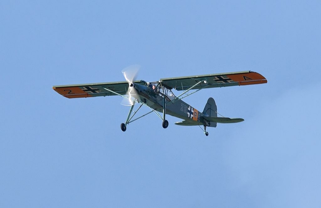 Fieseler Fi-156 Storch - F-AZRA