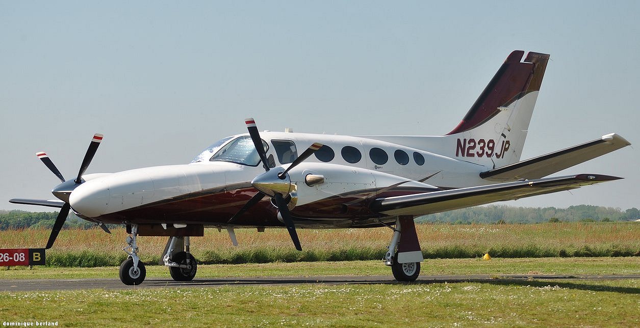 Cessna 425 - N239JP