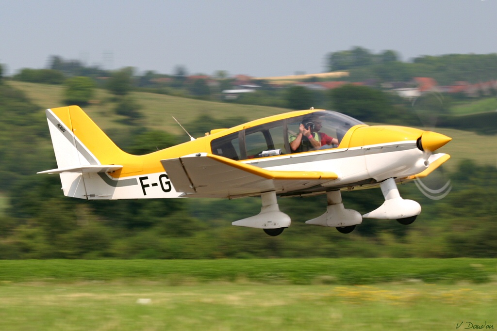 Robin DR 400-120 - F-GGQL