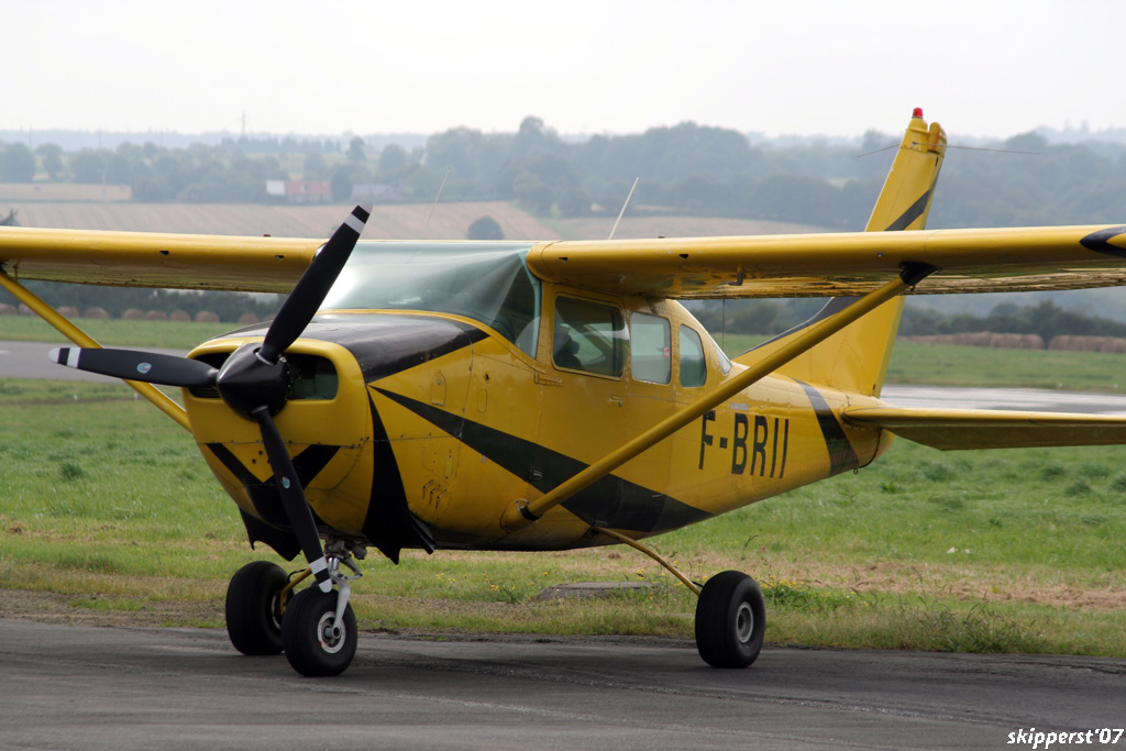 Cessna 206 - F-BRII