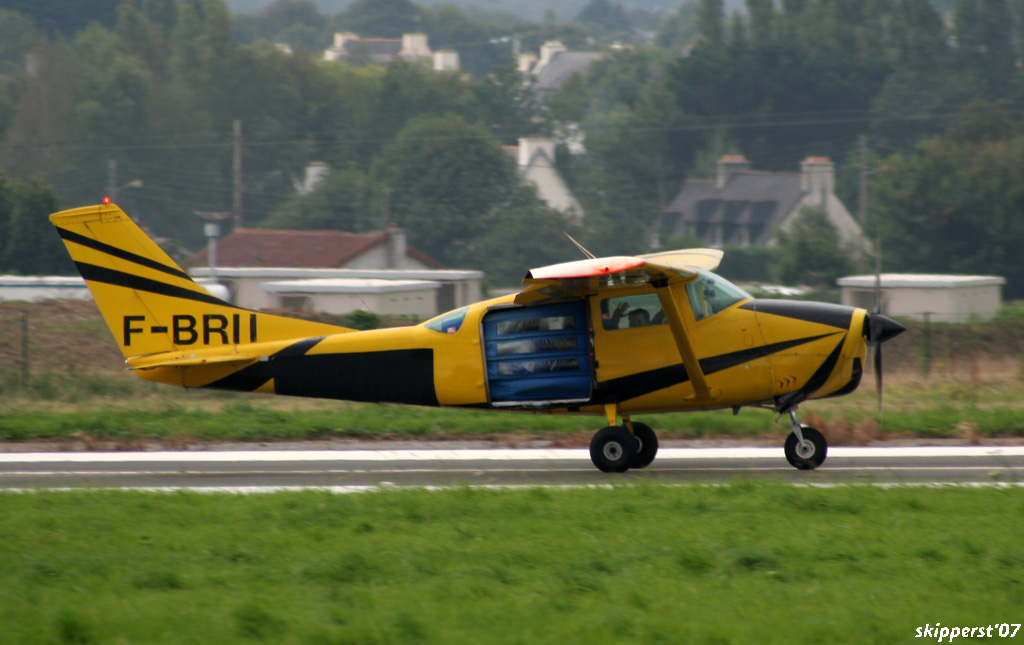 Cessna 206 - F-BRII