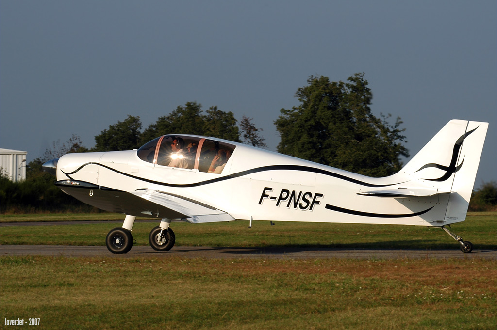 Jodel D 140 Mousquetaire - F-PNSF