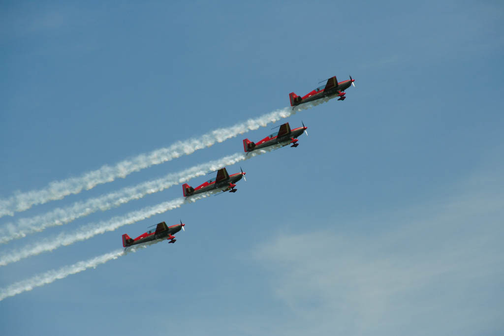 Extra 300 - [E300]