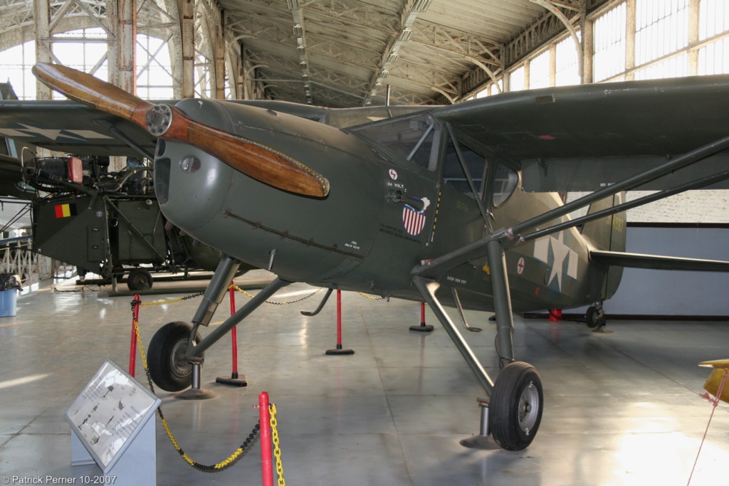 Fairchild Argus - OO-LUT